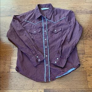 Women’s western pearl snap shirt-medium
